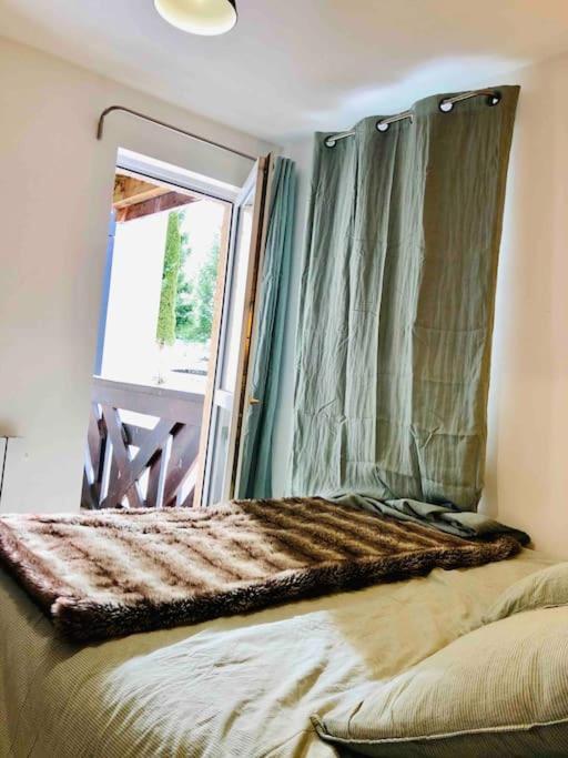 Génos Appartement T4 8 Couchages Spacieux Et Cosy Au Pied Des Pistes מראה חיצוני תמונה